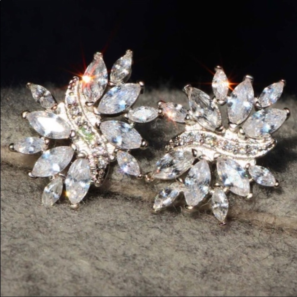 COPY - Diamond  earrings